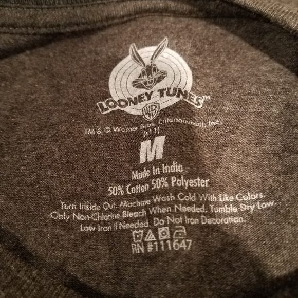 MARVIN THE MARTIAN LOONEY TUNES COLLECTORS TEE. BRIGHT DISTRESSED GRAPHICS. NBW. - Picture 4 of 4